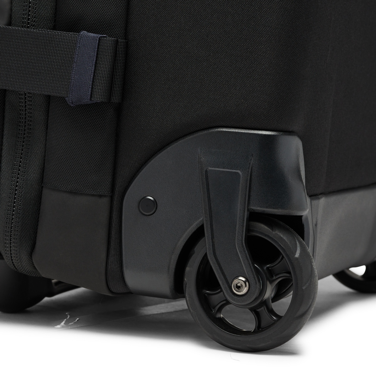 Allpa 38L Roller Bag - Image 14